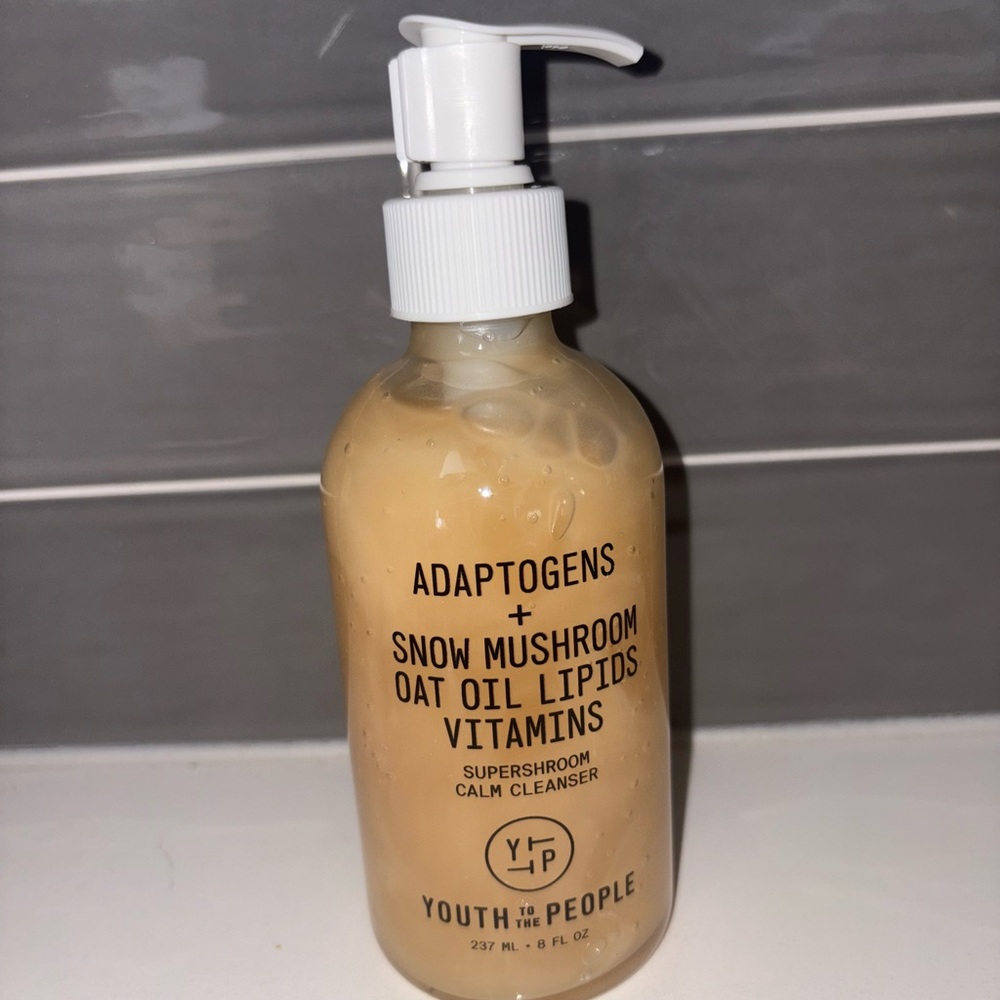 Youth to the People Adaptogens Cleanser & cream